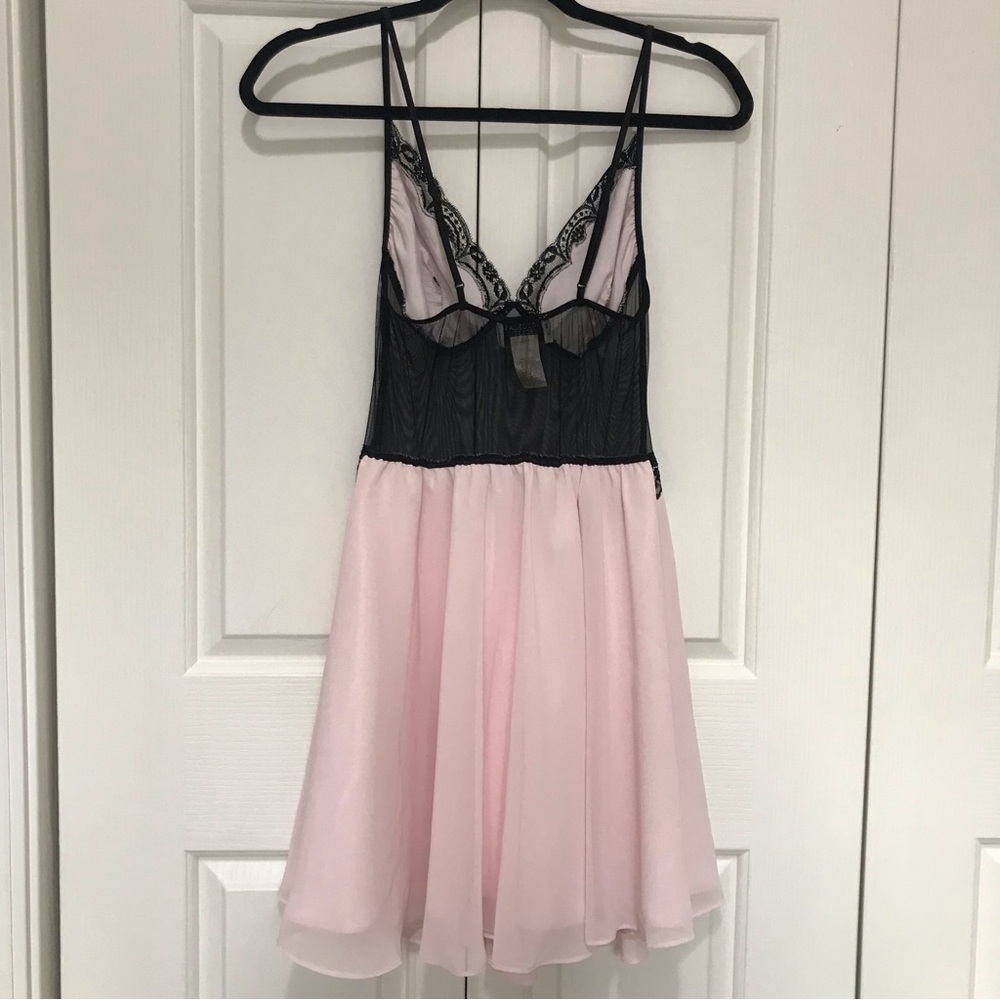90"s Vintage Victoria’s Secret Collection Pink/Black Lace Mesh Babydoll Chemise - Picture 2 of 16